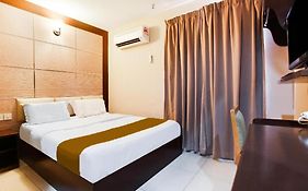 Sejati Hotel